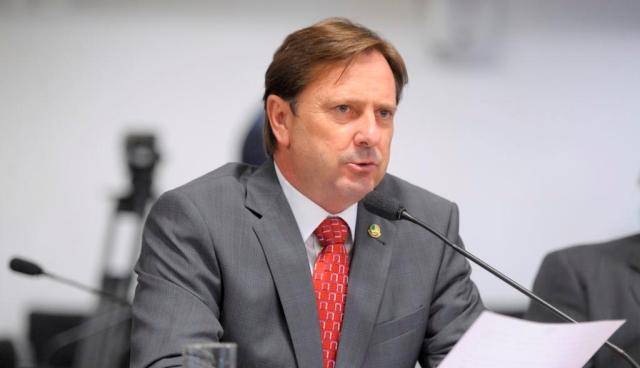 Primeira turma do STF condena senador Acir Gurgacz a mais de 4 anos de prisão e perda do mandato