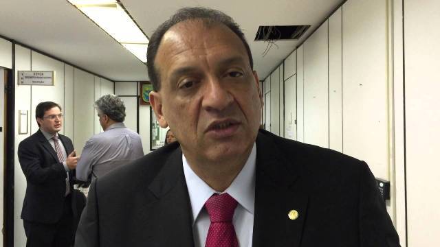 Condenado a 6 anos de prisão por corrupção, deputado Nilton Capixaba deve ficar fora da eleição deste ano