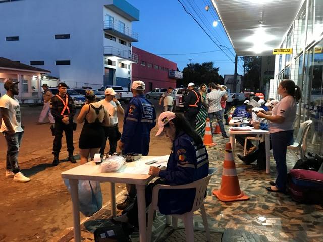 Lei Seca em Vilhena: 33 flagrados, 15 na polícia, 7 presos e motorista deixando carro para trás na fuga