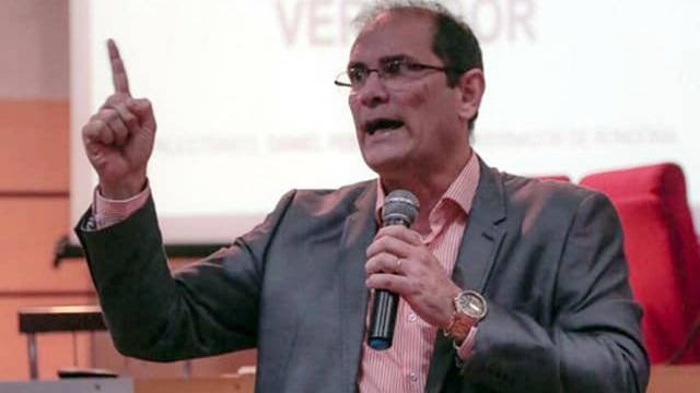 Em entrevista ao FOLHA DO SUL ON LINE, vice diz que exonerações feitas por governador foram “vergonhosas”