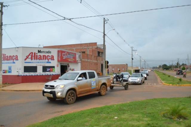 AMICOM realiza carreata uma semana antes do sorteio do Festival de Prêmios no dia 18