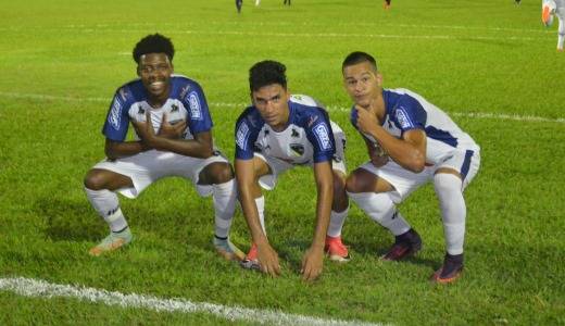 VEC sofre gol no início da partida, tem dois atletas expulsos e acaba derrotado pelo Rondoniense