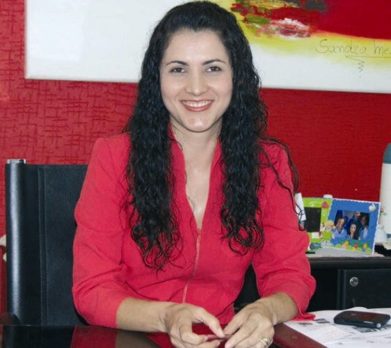 EX-VEREADORA SANDRA MELO SERÁ CANDIDATA A DEPUTADA ESTADUAL