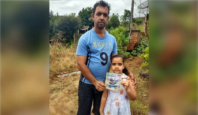 Morador de Colorado do Oeste sela certificado em nome da filha e ganha picape zero no Rondoncap
