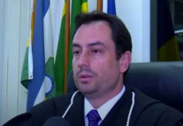 Justiça arquiva denúncia do Ministério Público contra prefeita de Vilhena por compra de caminhões