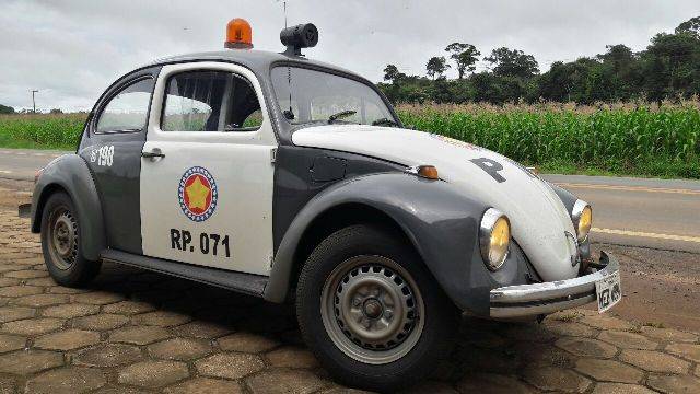 ASSISTA VÍDEO: Fusquinha 1986 reformado por policiais militares vira atração em Vilhena