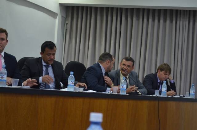Cassação de prefeita e vereador no comando dominam discursos em sessão da Câmara de Vilhena