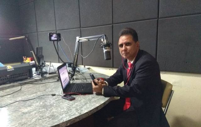 Radialista apresenta propostas e diz que vai concorrer sem coligações a prefeito de Vilhena