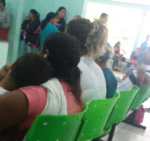 ÁUDIO: paciente com “hérnia estourada” reclama da falta de médicos em Vilhena; diretora explica situação