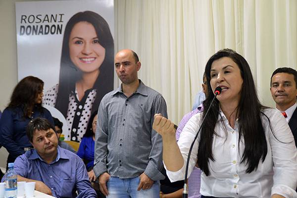 Vence prazo de substituição, ex-prefeita mantém candidatura e Melki justifica: “Não estamos desafiando a justiça”