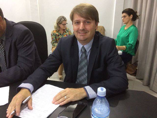 Vereador anuncia emenda para compra de novo equipamento para hospital público em Vilhena