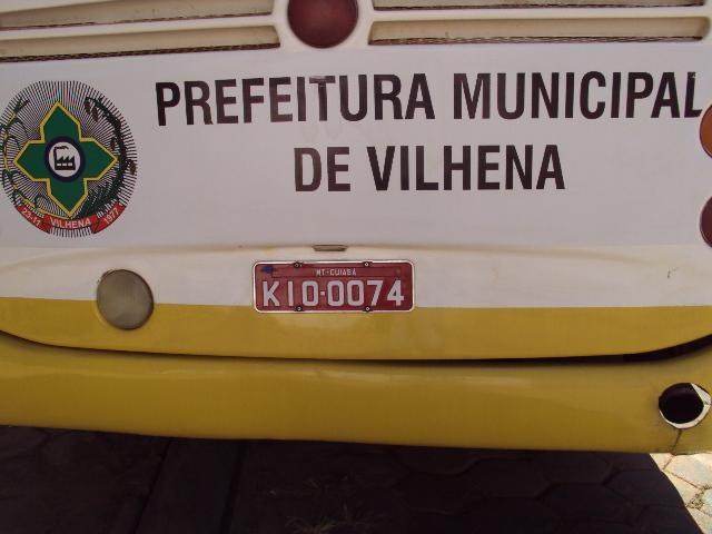 FORÇA-TAREFA FAZ PENTE-FINO EM ÔNIBUS ESCOLARES NA CIRETRAN