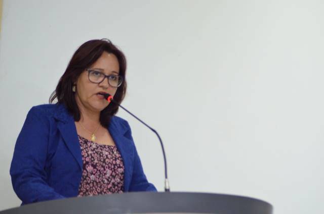 Aliada de prefeita anterior, vereadora surpreende colegas e resolve fiscalizar gestão interina em Vilhena