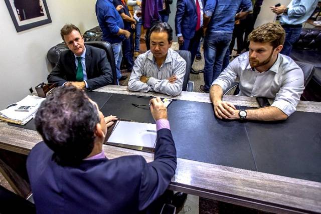 Presidente da Assembléia se coloca à disposição do prefeito eleito de Vilhena para apoiar o município