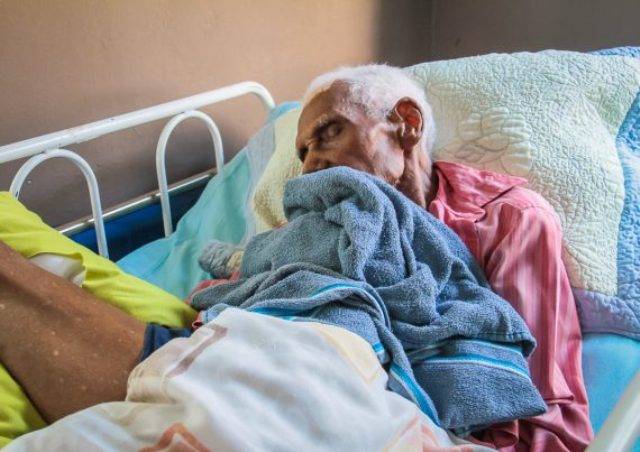 História de idoso mineiro que completou 104 anos em asilo comove Rondônia: “Estou vivo”