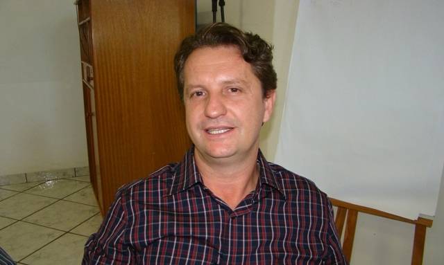 Juiz bloqueia R$ 1,8 milhão em bens de ex-prefeito e ex-secretário por desperdício de energia em Vilhena
