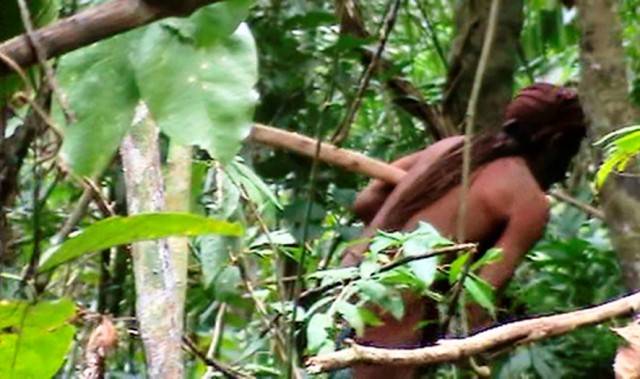 Assista: Funai divulga vídeo de indígena que é último sobrevivente de sua tribo vivendo no Sul de Rondônia