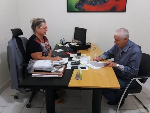 Prefeito assina convênio com governo estadual para reabrir banco de sangue em Cerejeiras