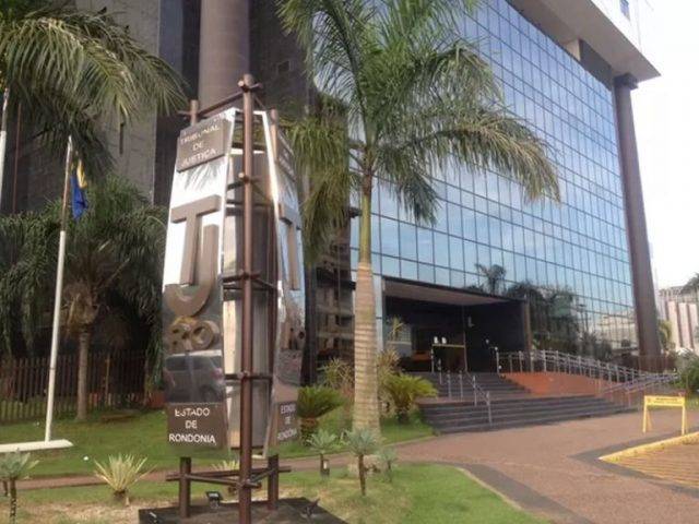 Justiça de Rondônia condena o Estado a indenizar irmão de apenado que cometeu suicídio na cadeia