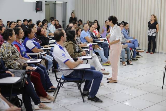 100 profissionais de saúde são treinados e carreta fará exames gratuitos de hanseníase em Vilhena