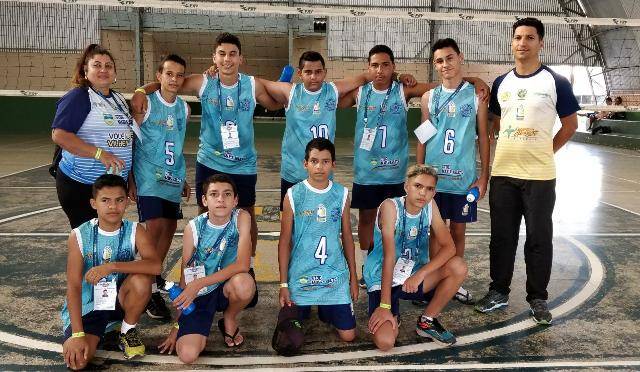 Escola Maria Arlete Toledo está em duas das quatro finais no Voleibol dos Jogos Escolares de Rondônia