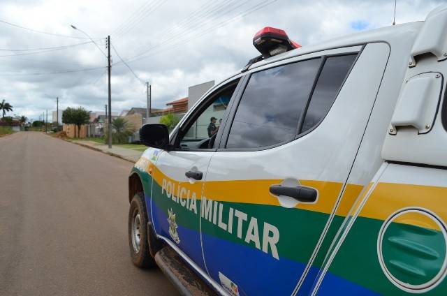 Homem de 34 anos acaba preso após furtar celular de idosa dentro de igreja evangélica em Vilhena