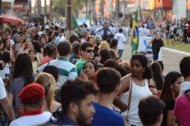 Veja fotos: mais de 10 mil pessoas assistiram o Desfile de 7 de Setembro em Vilhena