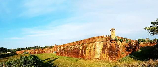 Universidade paranaense faz exposição de fotografias mostrando mais antigo monumento histórico de Rondônia