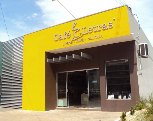 CAFÉ & LETRAS PROMOVE CONTAÇÃO DE HISTÓRIAS PARA CRIANÇAS