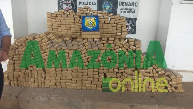 ASSISTA VÍDEO: após campana em Vilhena, PRF apreende carro com meia tonelada de maconha na BT 364