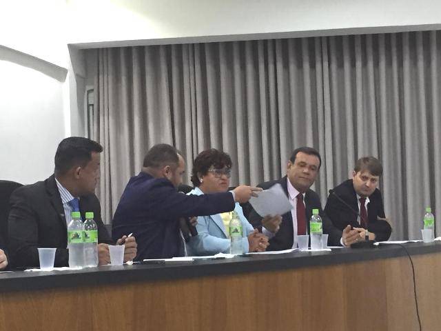 Vereador se antecipa a colega que pretendia investigar secretário de Saúde em Vilhena e cria nova “treta” na Câmara