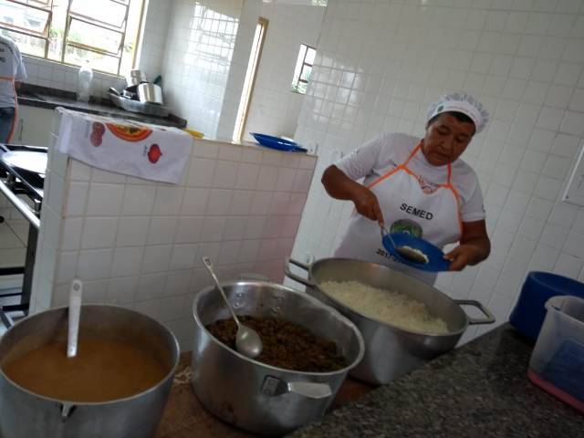 Escolas municipais de Vilhena melhoram cardápio e passam a oferecer filé de peixe e fígado bovino na merenda