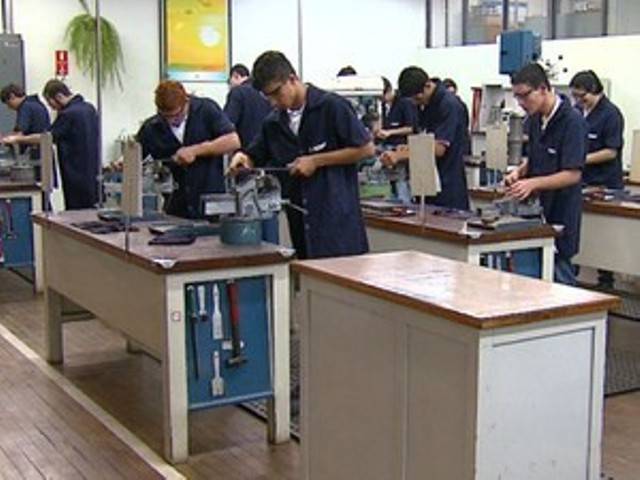 Em Vilhena, Senai oferece cursos gratuitos para ajudar jovens a ingressar no mercado de trabalho