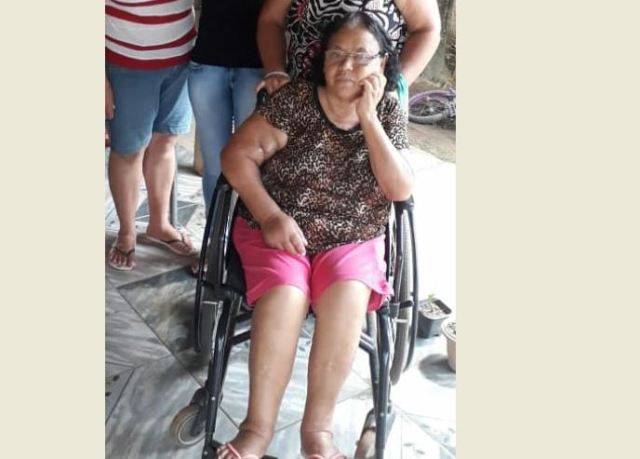 Manicure de Cerejeiras relata drama da mãe diabética e cadeirante aguardando cirurgia em hospital de Cacoal