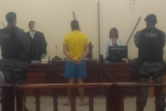 Rapaz que ajudou pistoleiro de facção a executar homem a tiros em Vilhena é condenado; autor dos disparos está foragido