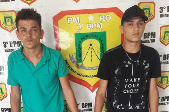 Denúncia anônima leva à prisão de dois homens com tornozeleiras vendendo drogas em Vilhena