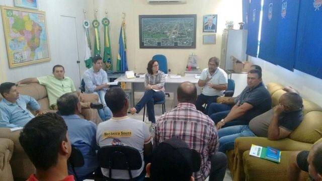 Após acordo com Ministério Público, prefeitura vai tentar legalizar camelôs informais em Cerejeiras