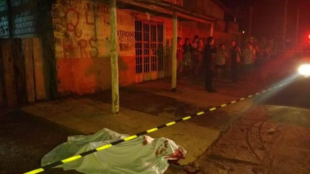 Em Vilhena, mulher é assassinada com golpe de faca no pescoço