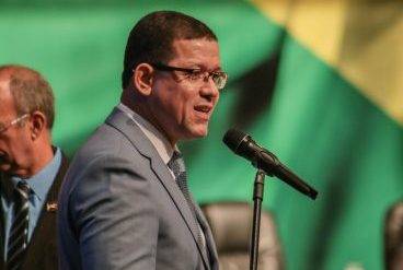 Governador veta projeto de Lei que regulamentaria nova pensão a deputados, conselheiros e membros do TJ e MP