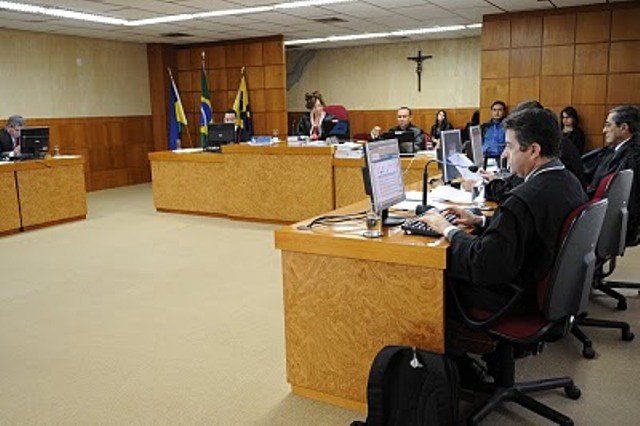 POR UNANIMIDADE, TRE ABSOLVE RAUPP E CONDENA MELKI; EX-PREFEITO RECORRE