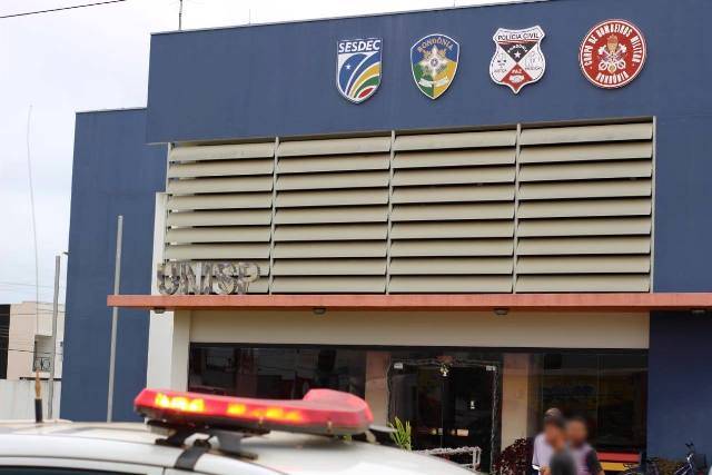 Vilhena: rapaz de 19 anos é baleado no pescoço, identifica autores dos disparos e ambos são presos