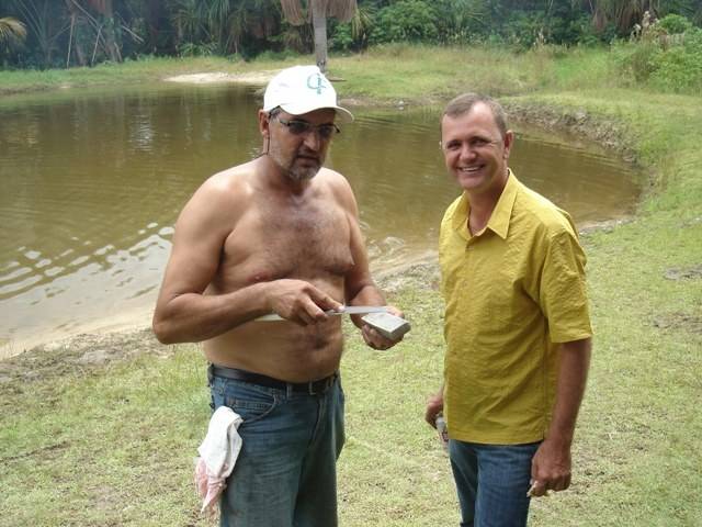 TRAGÉDIA NA EXPOCOL: EX-VEREADOR MORRE AO BATER COM MOTO EM CAVALO