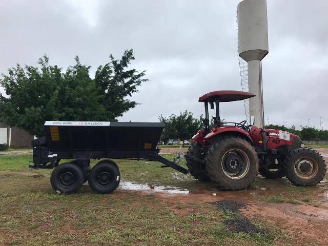 Patrulha mecanizada: Rosangela Donadon celebra chegada de mais dois implementos para agricultura em Vilhena