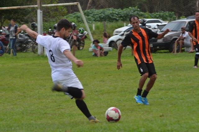Campeonato de Inverno: WO no Torneio Máster; goleada e média e 4,5 gols na Categoria Aberto