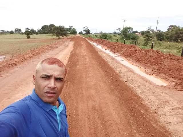 Em Cerejeiras, candidato a deputado que coloriu cabelo após “desafio” no Facebook fala sobre a reação das pessoas