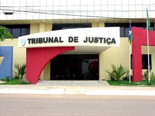 TERRA TREME EM RONDÔNIA; PRÉDIO DO TJ É ESVAZIADO À PRESSAS