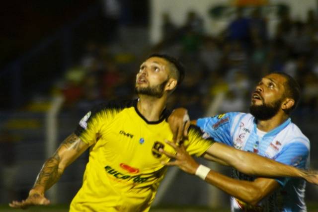 De olho na primeira colocação, Ji-Paraná e Vilhenense duelam no José de Abreu Bianco