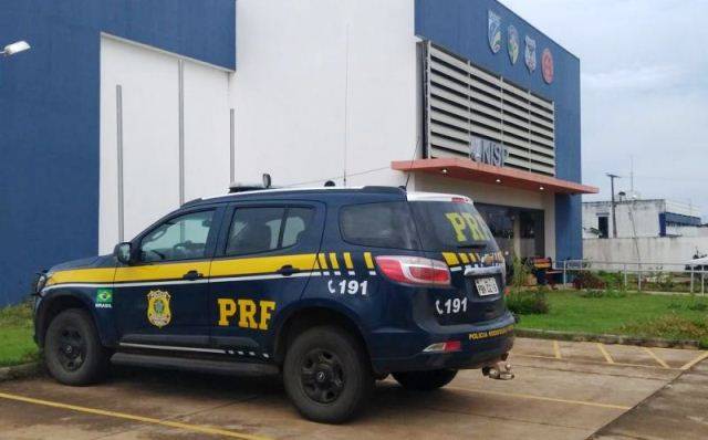 Durante roubo de moto na BR 364, em Vilhena, ladrão atira três vezes contra vítima, mas arma falha