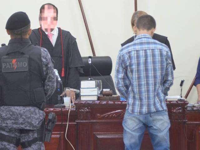 Rapaz que matou homem a facadas durante bebedeira é condenado a 7 anos de prisão em Vilhena