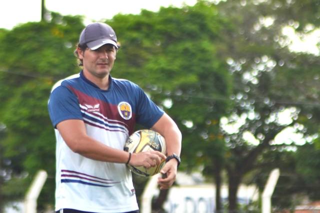 Huberlan Silva deixa o comando técnico do Barcelona após rebaixamento